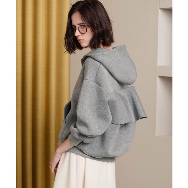 【2026AW】【M～Lサイズ展開】バックフリルダンボールダブルジップパーカー （グレー）