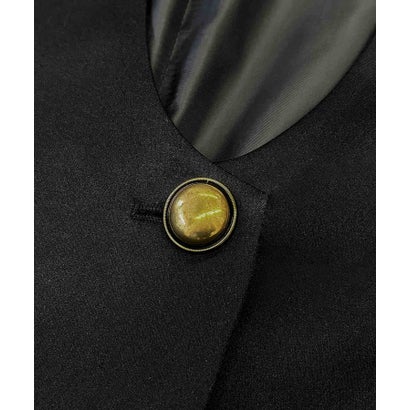 【2026AW】【M～Lサイズ展開】ディープUネックゴールドボタンノーカラージャケット 洗える （ブラック）｜詳細画像