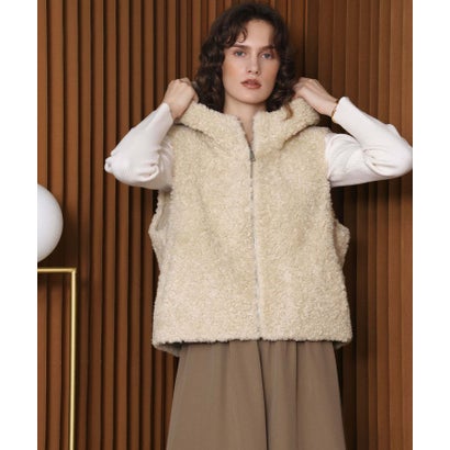 【2026AW】【M～Lサイズ展開】スタンドネックショート丈フェイクファーベスト （ベージュ）｜詳細画像