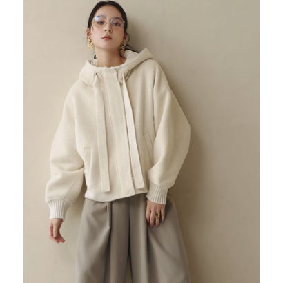 エルフランク ELFRANK 【2026AW】【S～Mサイズ展開】【ダウン90％ / 希少アンゴラ・アルパカ混】立体フード付きブルゾン （アイボリー）｜詳細画像