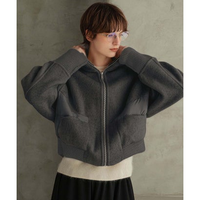 【2026AW】【S～Mサイズ展開】【ダウン90％使用 / 希少アンゴラ混】スタンドカラーショート丈ジップアップブルゾン （チャコールグレー）｜詳細画像