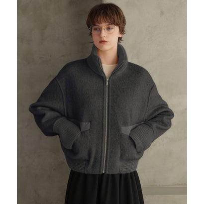 【2026AW】【S～Mサイズ展開】【ダウン90％使用 / 希少アンゴラ混】スタンドカラーショート丈ジップアップブルゾン （チャコールグレー）｜詳細画像