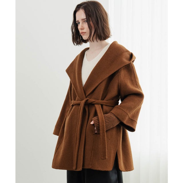 【2026AW】【上質ウール70％】リブニット切り替えショールカラーベルト付きハーフコート ガウンコート （キャメル）