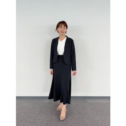 エミリアン Emilyan 洗えて動けるワーママスーツのスカートタイプ！【手洗いできるハイストレッチジョーゼット】カラーレスジャケット＆マーメイドスカートセットアップスーツ （ネイビー）｜詳細画像
