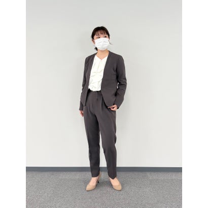 エミリアン Emilyan 【手洗いできるハイストレッチジョーゼット】カラーレスジャケット＆テーパードパンツ/セットアップスーツ （チャコールグレー）｜詳細画像