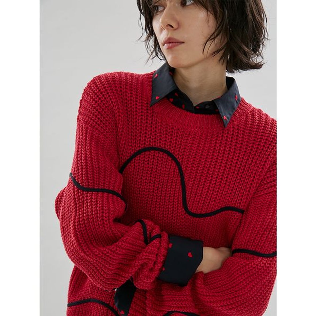 エミ emmi 【HEART】 ハート刺繍ベーシックシャツ （BLU