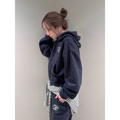 エミ emmi 【New Balance for emmi】Reimagined Fleece Full Zip Hoodie （NVY）｜詳細画像