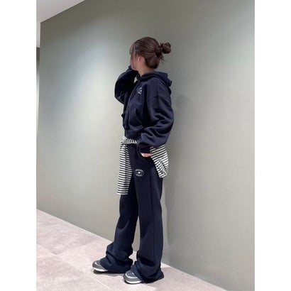 エミ emmi 【New Balance for emmi】Reimagined Fleece Full Zip Hoodie （NVY）｜詳細画像