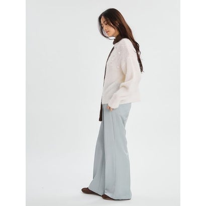 エミ emmi 【ONLINE限定カラーあり】フラワービジューニット （WHT）｜詳細画像