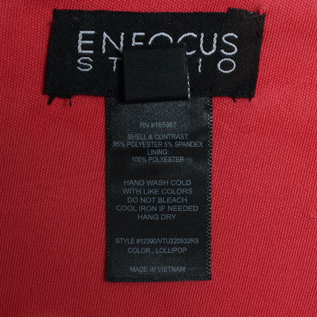 エンフォーカススタジオ EN FOCUS STUDIO ノースリーブ ゴールドボタンアクセント タイトワンピース （レッド） -waja
