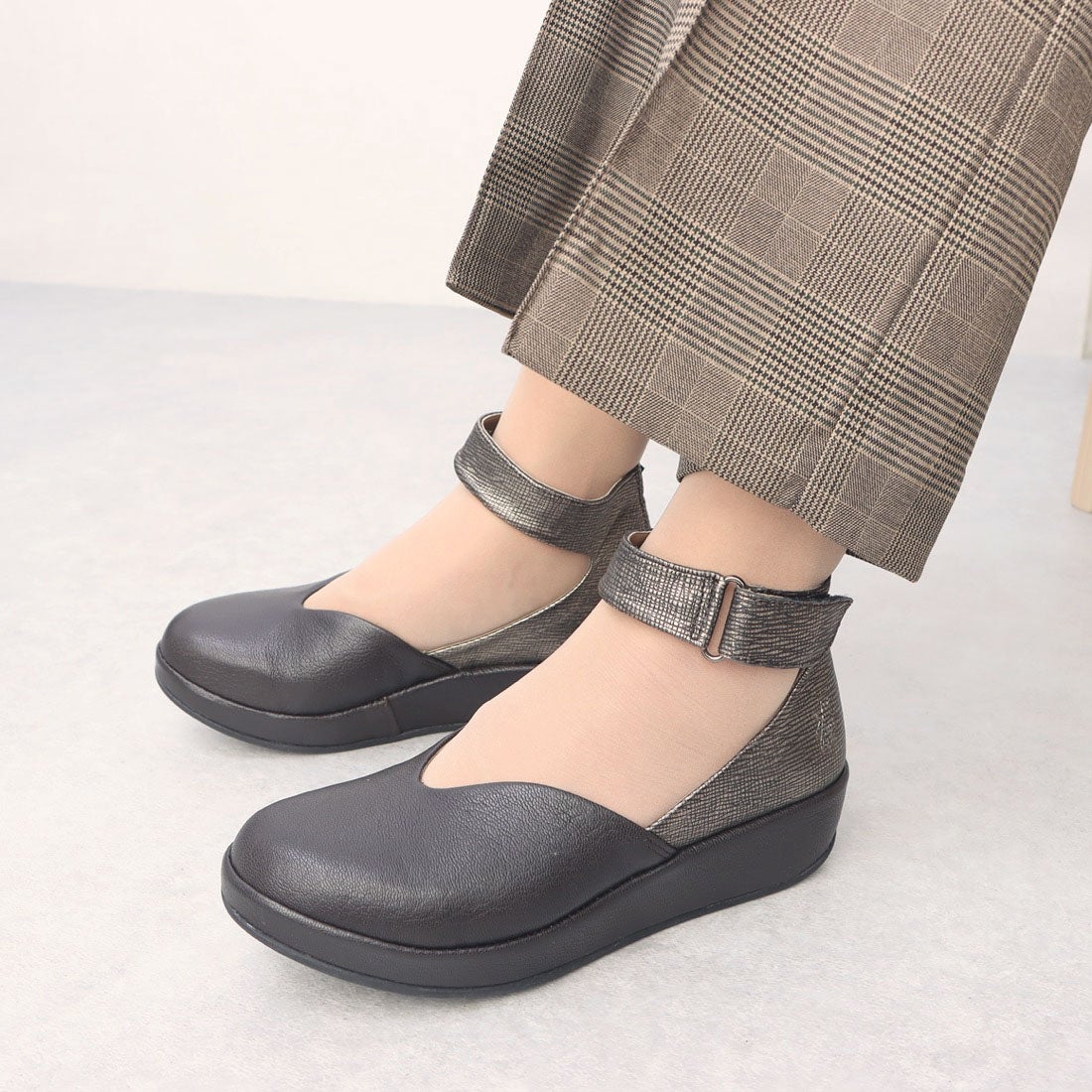 新品未使用・FLY LONDON・コンフォートパンプス ¥24，200｜靴