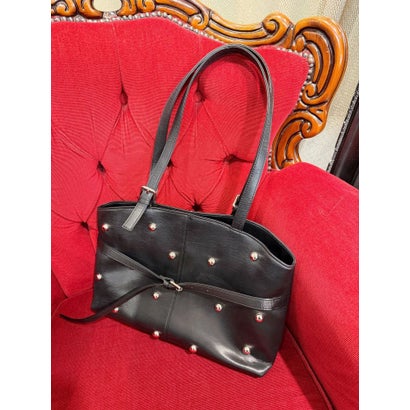 スタッズモチーフBIGショルダーBAG （ブラック）｜詳細画像