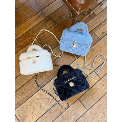 エヴリス EVRIS フェイクファーキルティングバニティーBAG （ブルー）｜詳細画像