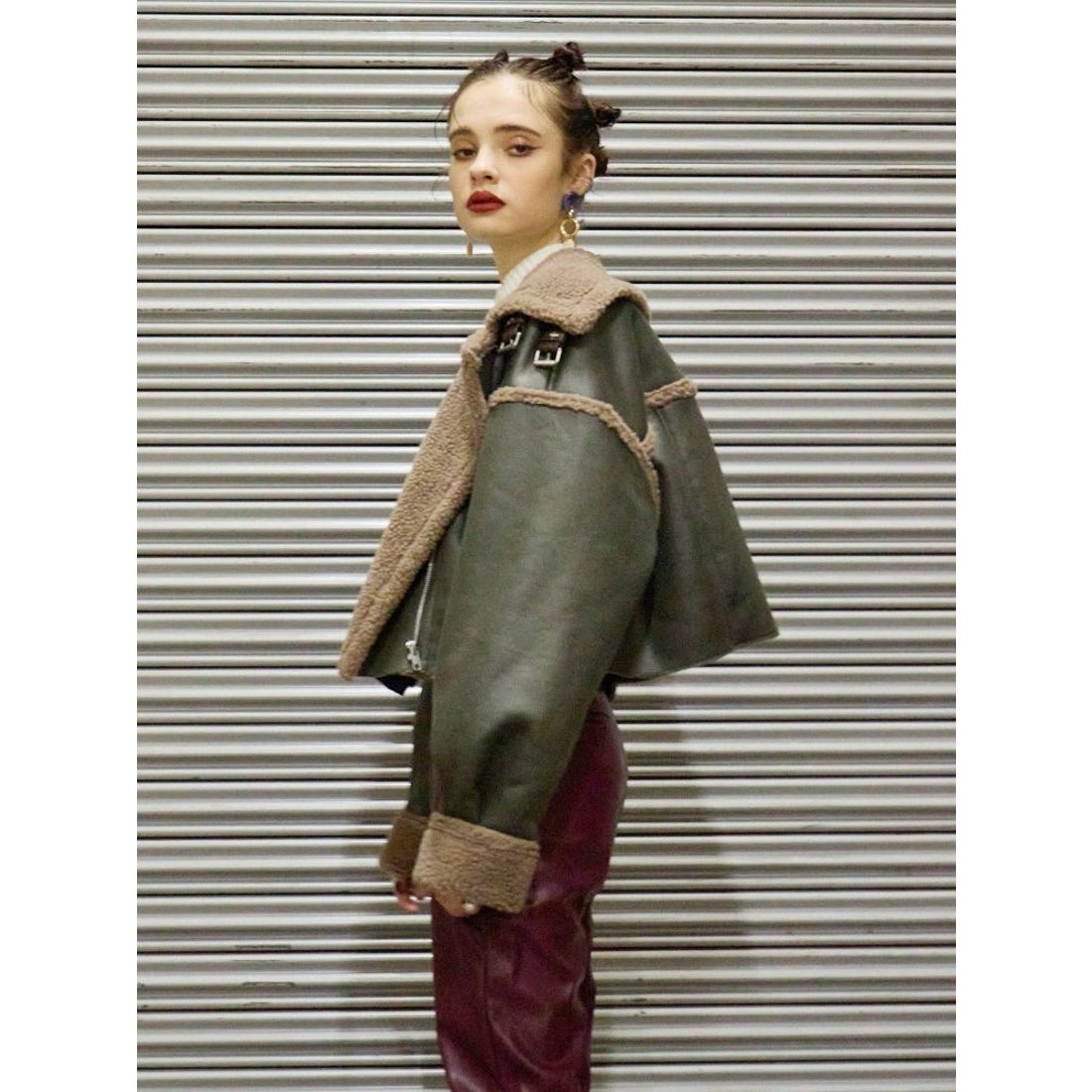 EVRIS ショートボアブルゾン（カーキ） -ファッション通販 FASHION WALKER