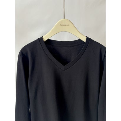 すっきりVネックで着回しやすい、ベーシック長袖Tシャツ レディース 長袖 Vネック カットソー トップス シンプル ベーシック インナー レイヤード 無地 きれいめ カジュアル 通勤 春 秋 冬 （ブラック）｜詳細画像