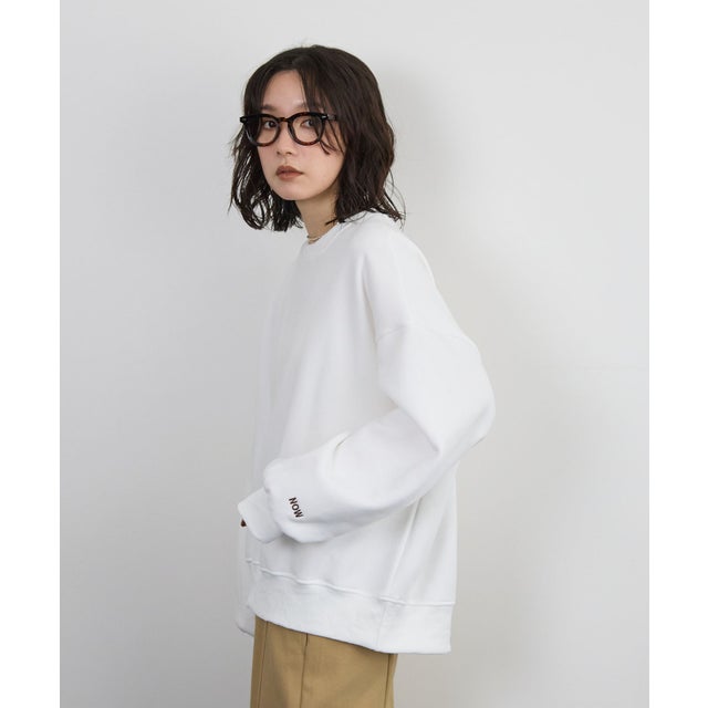 袖刺繍スウェット （オフホワイト）