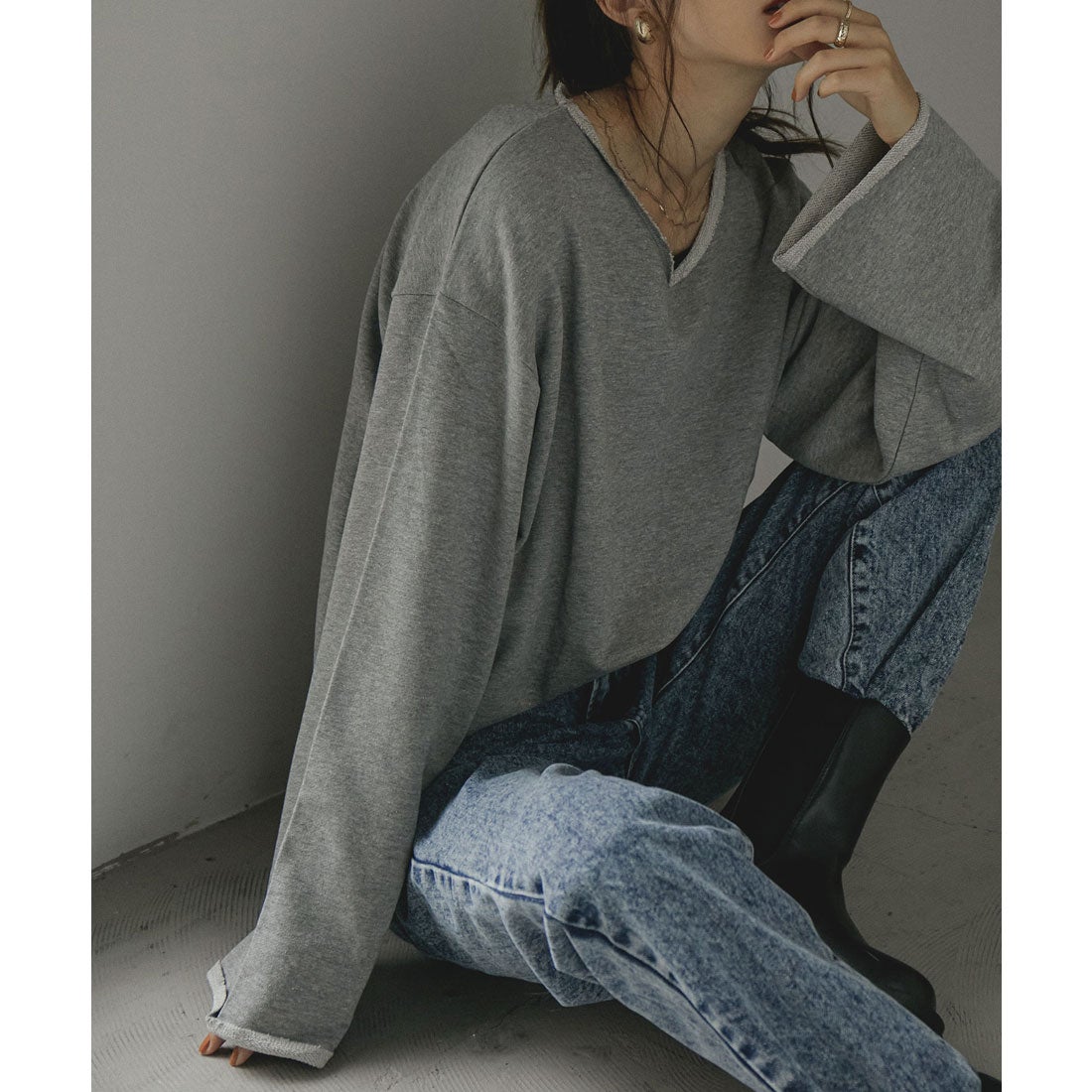 ファッションレター Fashion Letter 切りっぱなしVネック裏毛プル