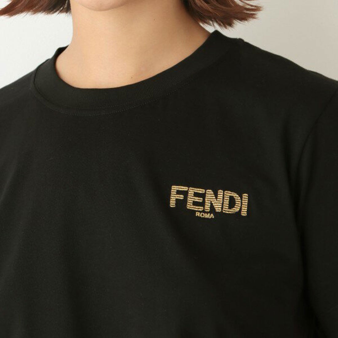 フェンディ FENDI Tシャツ トップス クロップド丈 ロゴ ブラック
