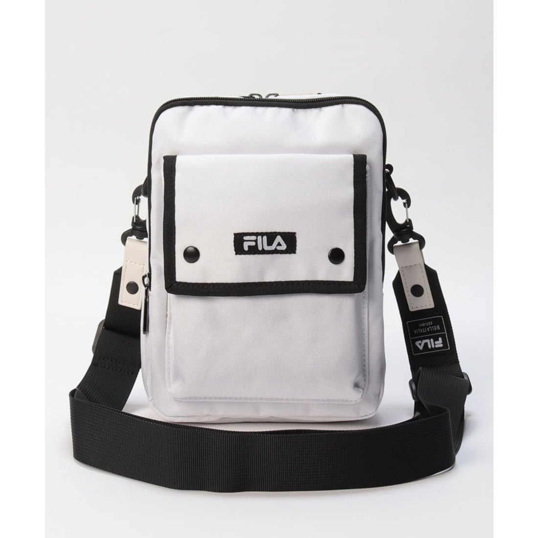 タテショルダーバッグ （ホワイト） -FILA（フィラ）公式通販 