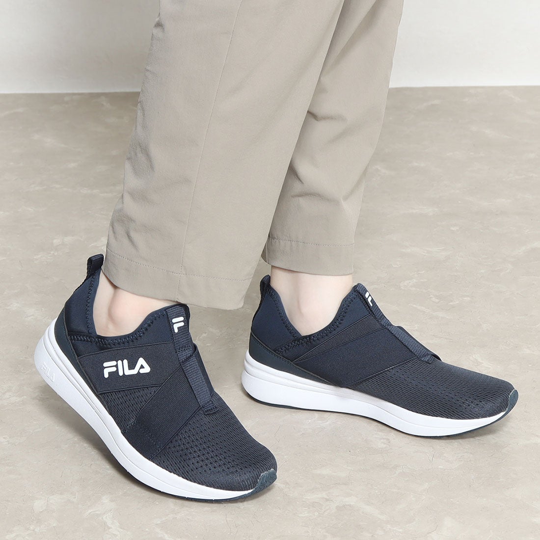 フィラ FILA FC-5232W （BLK/WHT） -靴＆ファッション通販 ロコンド〜自宅で試着、気軽に返品