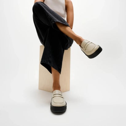 GEN-FF ROAM LEATHER LOAFERS （Hazy Taupe）｜詳細画像