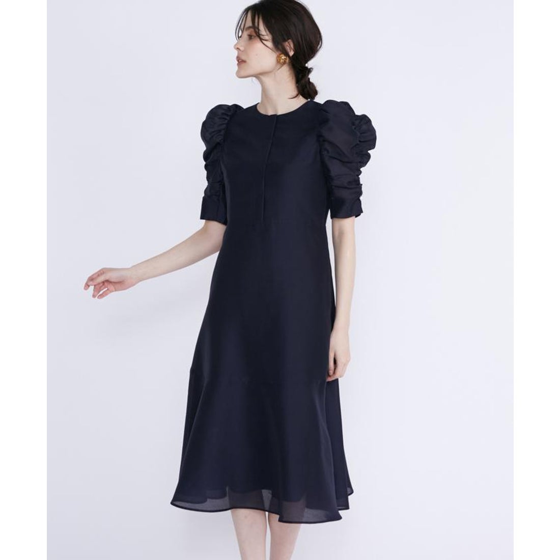 Maglie le cassetto ギャザースリーブワンピース マーリエ ル カセット Maglie le cassetto 《M Maglie le cassetto