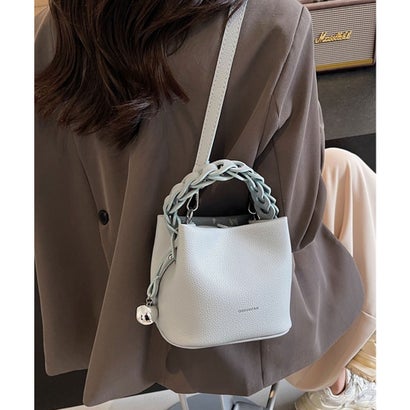 フロージュ florge 【上品見え・2WAY】レザータッチワンハンドルキューブバッグ/ハンドバッグ/ショルダーバッグ （ベージュ）｜詳細画像
