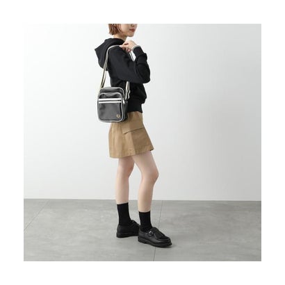 フレッドペリー FRED PERRY FRED PERRY ショルダーバッグ Classic Side Bag L8258 （D57/BLACK/ECRU）｜詳細画像