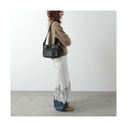 FRED PERRY ショルダーバッグ Tonal Mini Shoulder Bag L2169 （774/BLACK-GOLD/ブラック）｜詳細画像