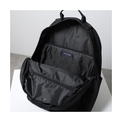 FRED PERRY バックパック CRINKLE NYLON BACKPACK L3339 （102/BLACK-ブラック）｜詳細画像