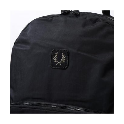 FRED PERRY バックパック CRINKLE NYLON BACKPACK L3339 （102/BLACK-ブラック）｜詳細画像