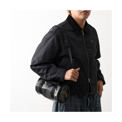 FRED PERRY ショルダーバッグ L1400 ハンドバッグ （774/BLACK-GOLD/ブラック）｜詳細画像
