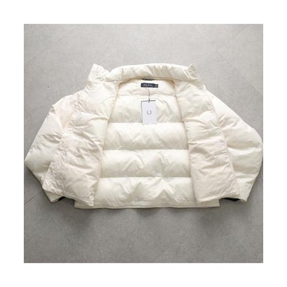 FRED PERRY 中綿ジャケット Raglan Sleeve Padded Jacket J3104 （608/NAVY/ネイビー）｜詳細画像