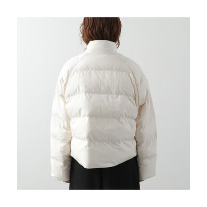 FRED PERRY 中綿ジャケット Raglan Sleeve Padded Jacket J3104 （560/ECRU/オフホワイト）｜詳細画像