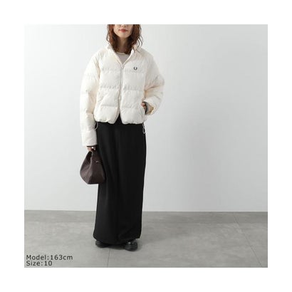 FRED PERRY 中綿ジャケット Raglan Sleeve Padded Jacket J3104 （560/ECRU/オフホワイト）｜詳細画像