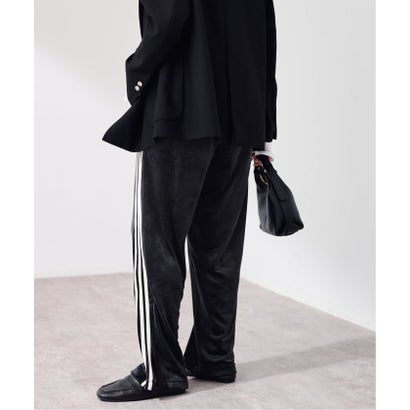 フレームワーク FRAMeWORK ADIDAS / アディダス FIREBIRD VELOUR TP（キャメル）｜詳細画像