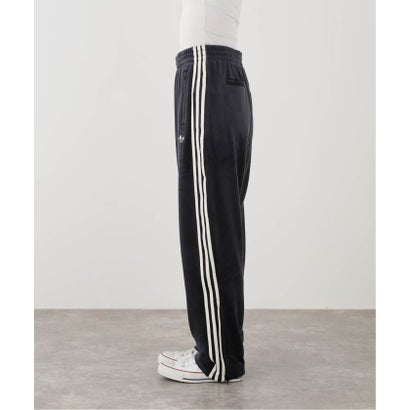 フレームワーク FRAMeWORK ADIDAS / アディダス FIREBIRD VELOUR TP（キャメル）｜詳細画像