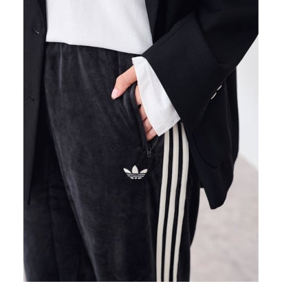 フレームワーク FRAMeWORK ADIDAS / アディダス FIREBIRD VELOUR TP（キャメル）｜詳細画像