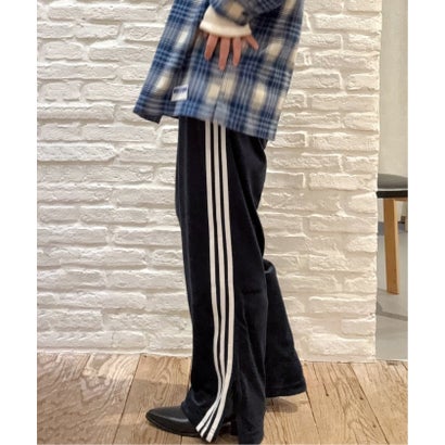 フレームワーク FRAMeWORK ADIDAS / アディダス FIREBIRD VELOUR TP（キャメル）｜詳細画像