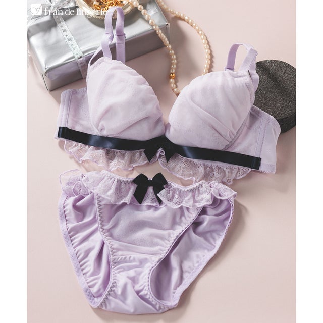 ロマンチックなブラ＆ショーツSETナチュラルボリューム×寄せ胸  「シアーベール ペアブラジャー（ワイヤー有り）」 ブラジャーショーツセット【返品不可商品】 （他）