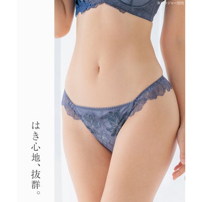 リュクスが寄り添うGRACE soin Luminousフェミニンヒップに 「 グレースソワンルミナス タンガ」 Tバック タンガ【返品不可商品】 （ゴールド）｜詳細画像