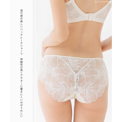 リュクスが寄り添うGRACE soin Luminous美しさも、機能も 「 グレースソワンルミナス バックレース」 バックレースショーツ【返品不可商品】 （ゴールド）｜詳細画像
