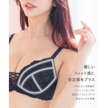 フランデランジェリー fran de lingerie 編み上げ×レースのキュートデザインすっきりラインの谷間メイクブラ 「フランスタンダード007 ペアブラジャー（ワイヤー有り）」 ブラジャーショーツセット【返品不可商品】 （ホワイト）｜詳細画像