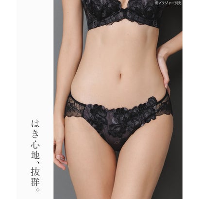 フランデランジェリー fran de lingerie 身体の変化に気付いた女性のためのご自愛ランジェリー「GRACE soin（グレースソワン）」待望の餅田コシヒカリ・コラボ【返品不可商品】 （ブラック）｜詳細画像