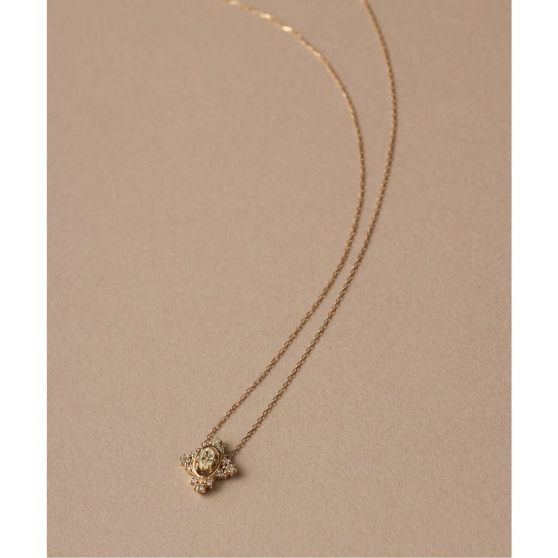 リラ Lilas オーバルカットダイヤネックレス K10 （ゴールド 