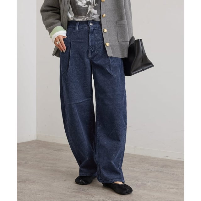 SOMETHING / サムシング indigo cords TUCK CURVE TAPERE （ネイビー）
