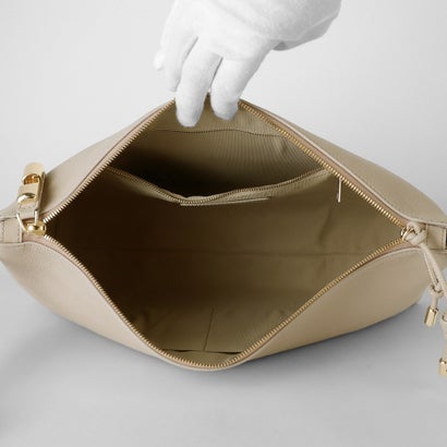 ショルダーバッグ デビー SHOULDER BAG M WB02006 BX3353 4488S 1 007 （リネン）｜詳細画像