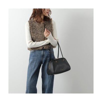Furla ショルダーバッグ POPPY M DOME レザー （O6000/NERO）｜詳細画像