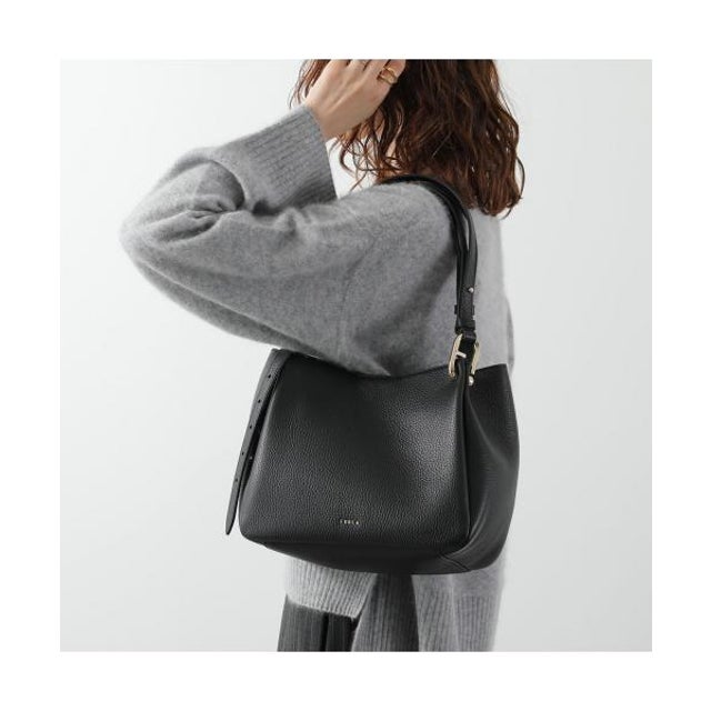 Furla ショルダーバッグ NUVOLA M TOTE レザー （O6000/NERO）