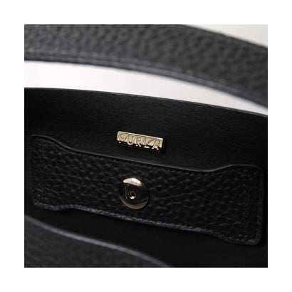 Furla トートバッグ CAPRICCIO M HOBO ショルダーバッグ （O6000/NERO）｜詳細画像